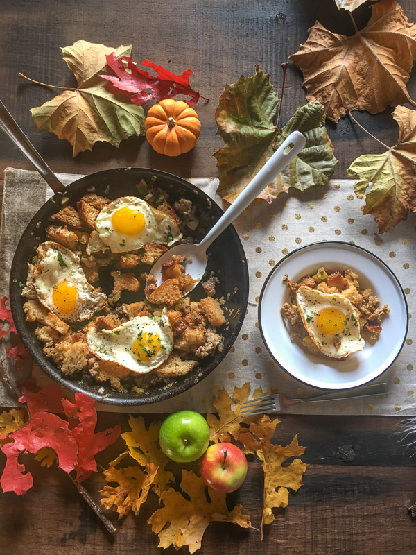 Bring your favorite Thanksgiving flavors into breakfast with this Bread Sausage Apple Hash. Find the recipe on Shutterbean.com