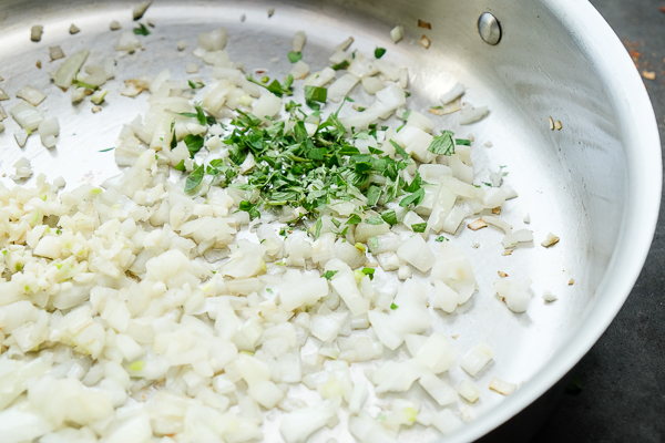 Baked Ziti with Creme Fraiche & Spinach- perfect for a crowd /weeknight dinners. Find the recipe on Shutterbean.com!