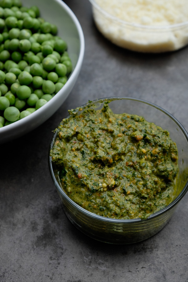 Celebrate Spring goodness with a bowl of Penne with Pistachio Mint Pesto. Find the recipe on Shutterbean.com