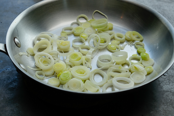 Celebrate Spring goodness with a bowl of Penne with Pistachio Mint Pesto. Find the recipe on Shutterbean.com