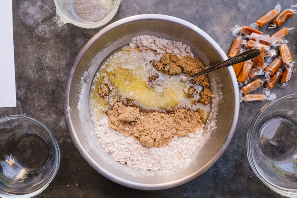 Find the recipe for Caramel Pumpkin Oatmeal Bars on Shutterbean.com!