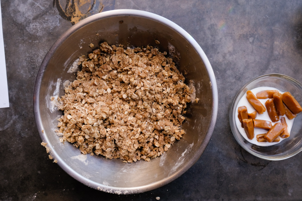 Find the recipe for Caramel Pumpkin Oatmeal Bars on Shutterbean.com!