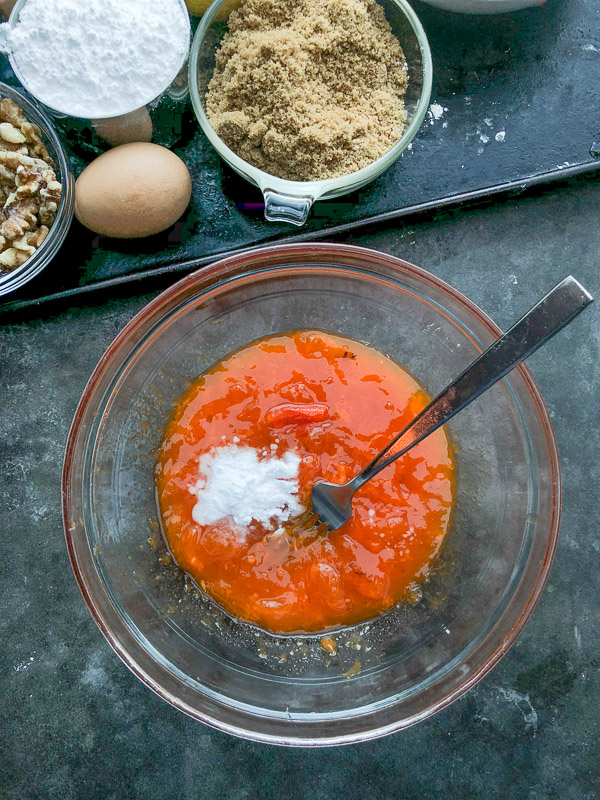 Have a bunch of persimmons to use up? Try these Persimmon Bars with Lemon Glaze! Recipe on Shutterbean.com