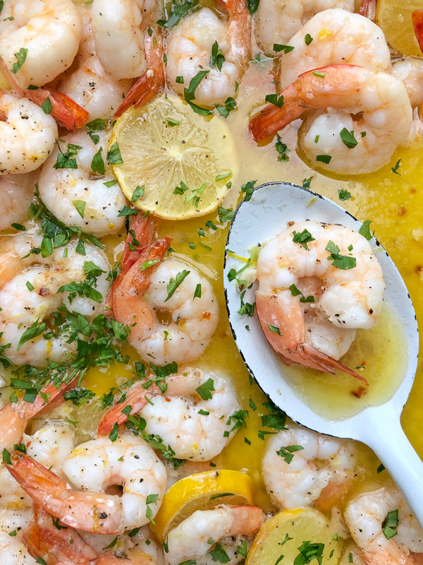 Lemon Garlic Roasted Shrimp makes weeknight dinner making EASY. Find the recipe on Shutterbean.com!