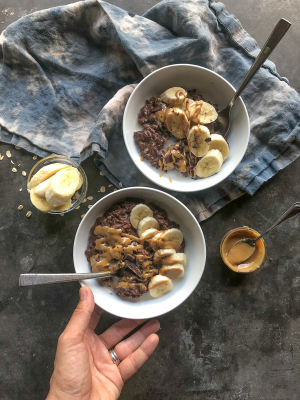 Start the morning off with a little indulgent treat! Check out the recipe for this Chocolate Peanut Butter Oatmeal on Shutterbean.com