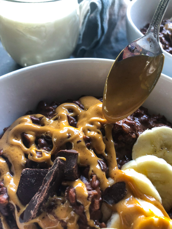 Start the morning off with a little indulgent treat! Check out the recipe for this Chocolate Peanut Butter Oatmeal on Shutterbean.com