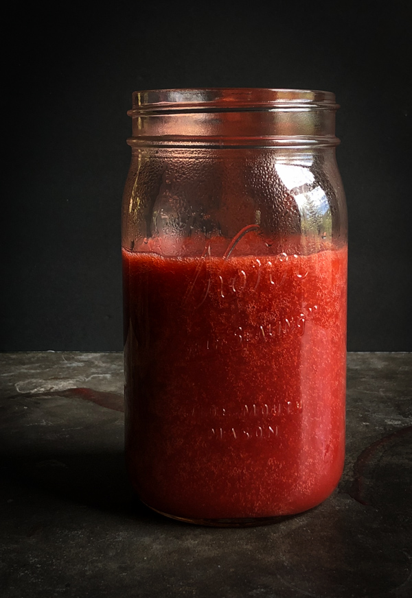 If you're looking for a refreshing non-alcoholic drink, mix this Strawberry Shrub with sparkling water! Recipe on Shutterbean.com