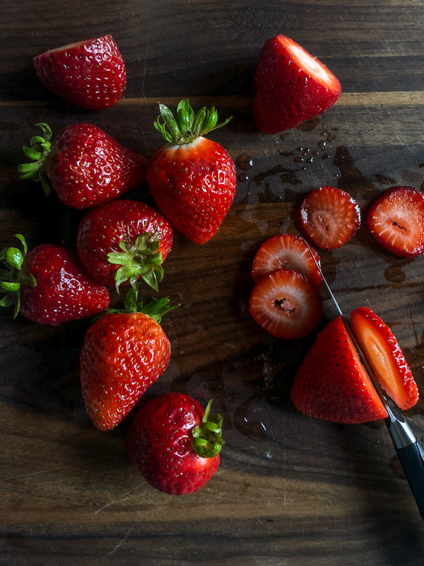 Ever wanted to Make Your Own Homemade Dried Fruit? Tracy from Shutterbean shows you how!