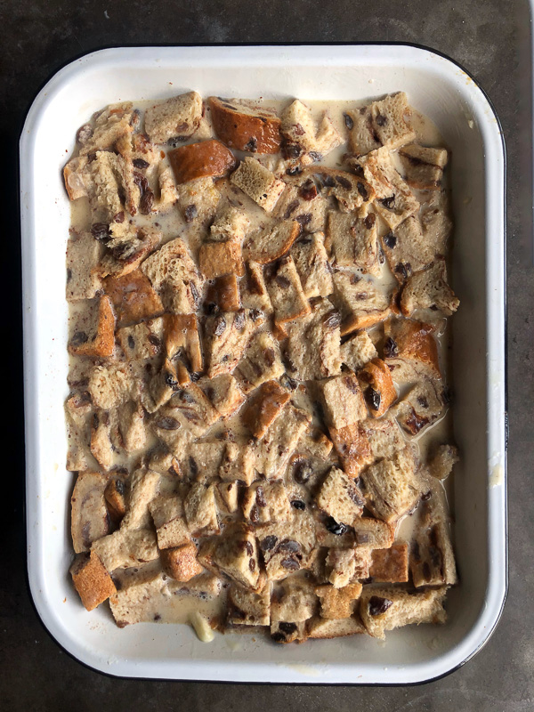 Got some leftover cinnamon raisin bread? Make Cinnamon Raisin Bread Pudding. Get the simple recipe on Shutterbean.com!