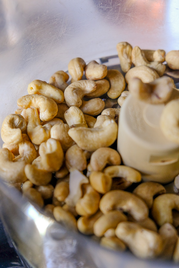 Put your food processor to work and make some Mocha Energy Bites! A perfect afternoon treat. Find the recipe on Shutterbean.com!