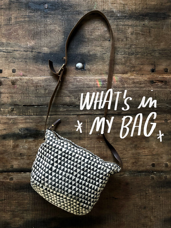 What's In My Bag? Tracy Benjamin of Shutterbean.com shares what's in her bag and how she stays organized!