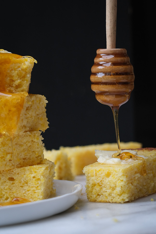 Polenta Cornbread is a meal prep staple! Great for breakfasts and snacks throughout the week, Recipe on Shutterbean.com!