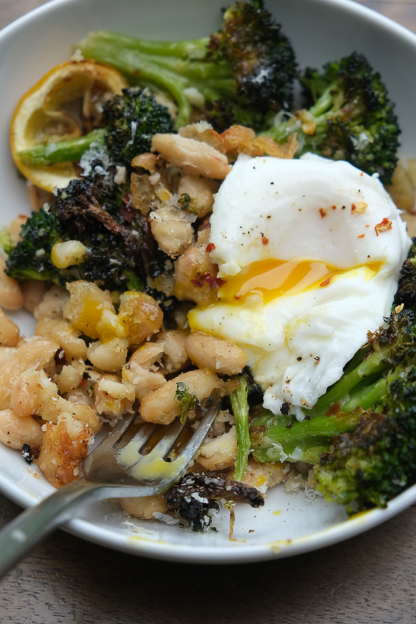 Need a quick/simple dinner? Make Roasted Broccoli with White Bean with Lemon. Put an egg on it! Recipe on Shutterbean.com!