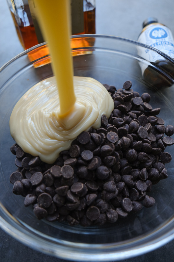 Chocolate Amaretto Truffles can be whipped up in a few hours! Perfect for last minute-magic making! Find the recipe on Shutterbean.com