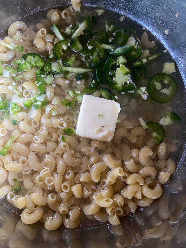 Instant Pot Jalapeno Mac & Cheese