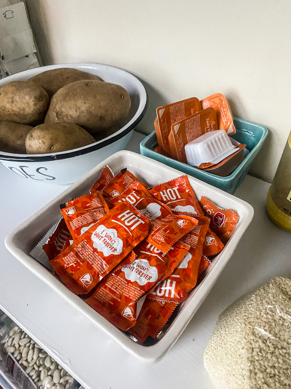 Pantry Clean Out - by Tracy Benjamin of Shutterbean.com