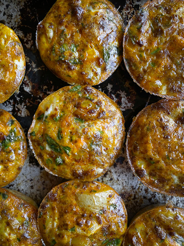 Chorizo Potato Egg Bites are a great way to get protein in during the week. Add them to your meal prep! #shutterbeanmealprep