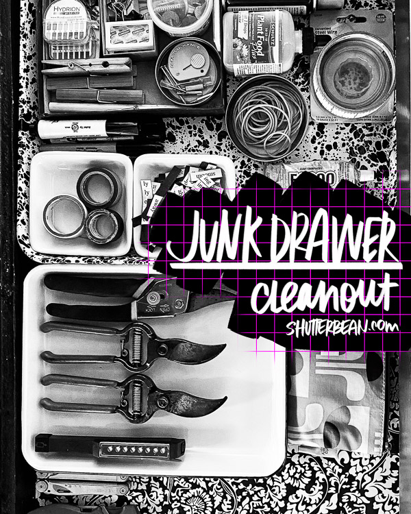 Junk Drawer Cleanout- Tracy Benjamin from Shutterbean.com shares how to cleanout a junk drawer