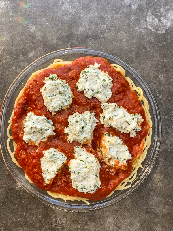 Spaghetti Pie is a great way to shake up your weeknight pasta game! Find the recipe on Shutterbean.com