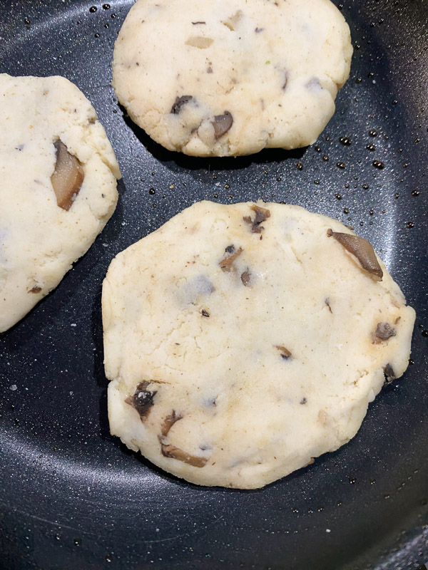 Mushroom Pupusas are a great vegetarian/gluten free meal for you and your family. Find the recipe on Shutterbean.com