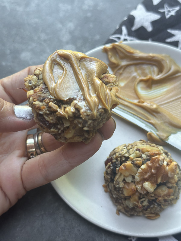 Banana Oat Cookies are a healthy addition to your breakfast/snack rotation. They're also gluten free AND vegan. They're packed with nutrients and sweetened naturally with bananas and dates. Find the recipe on Shutterbean.com