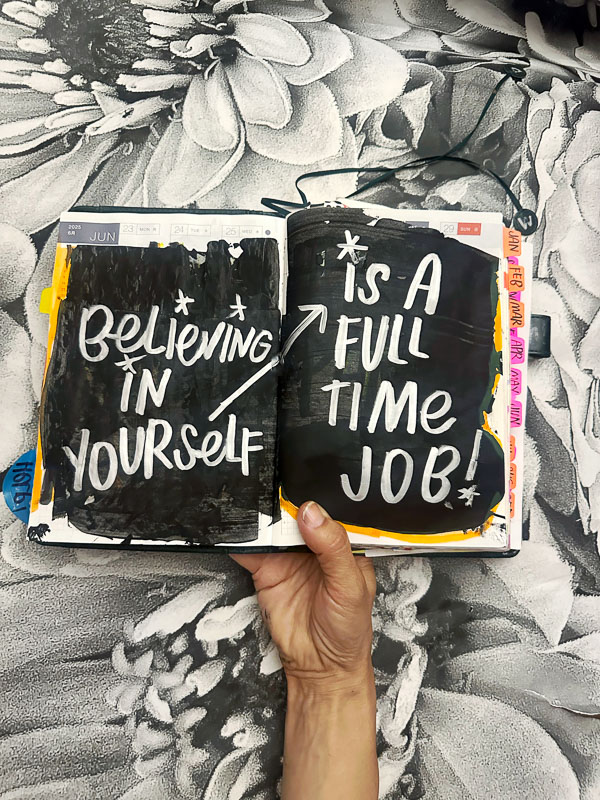 I love lists // shutterbean. Lettering by Tracy Benjamin in her hobonichi cousin