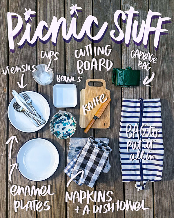 From blankets to beverages, this all-in-one picnic packing checklist from Shutterbean helps you prep the perfect outdoor meal. Save this guide for easy picnic planning all season long.