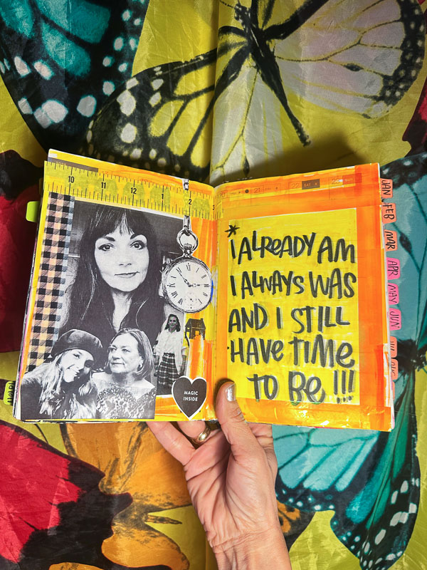 Hobonichi Cousin- Tracy Benjamin of The Handwriting Club